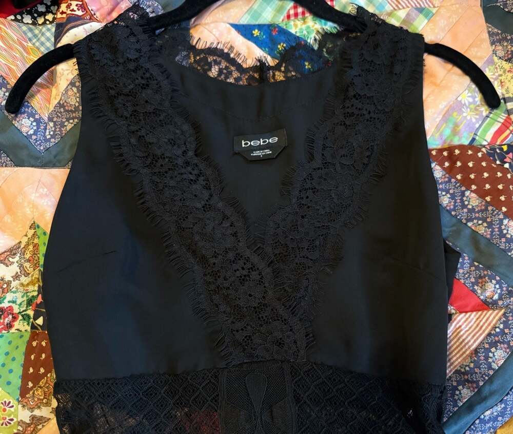 Vintage Y2K Bebe Black Lace Peplum Top Eyelash Fringe Size Small - Picture 10 of 11